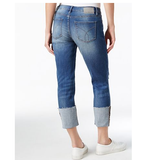 Calvin Klein Jeans Women Boyfriend in Halsey Wash